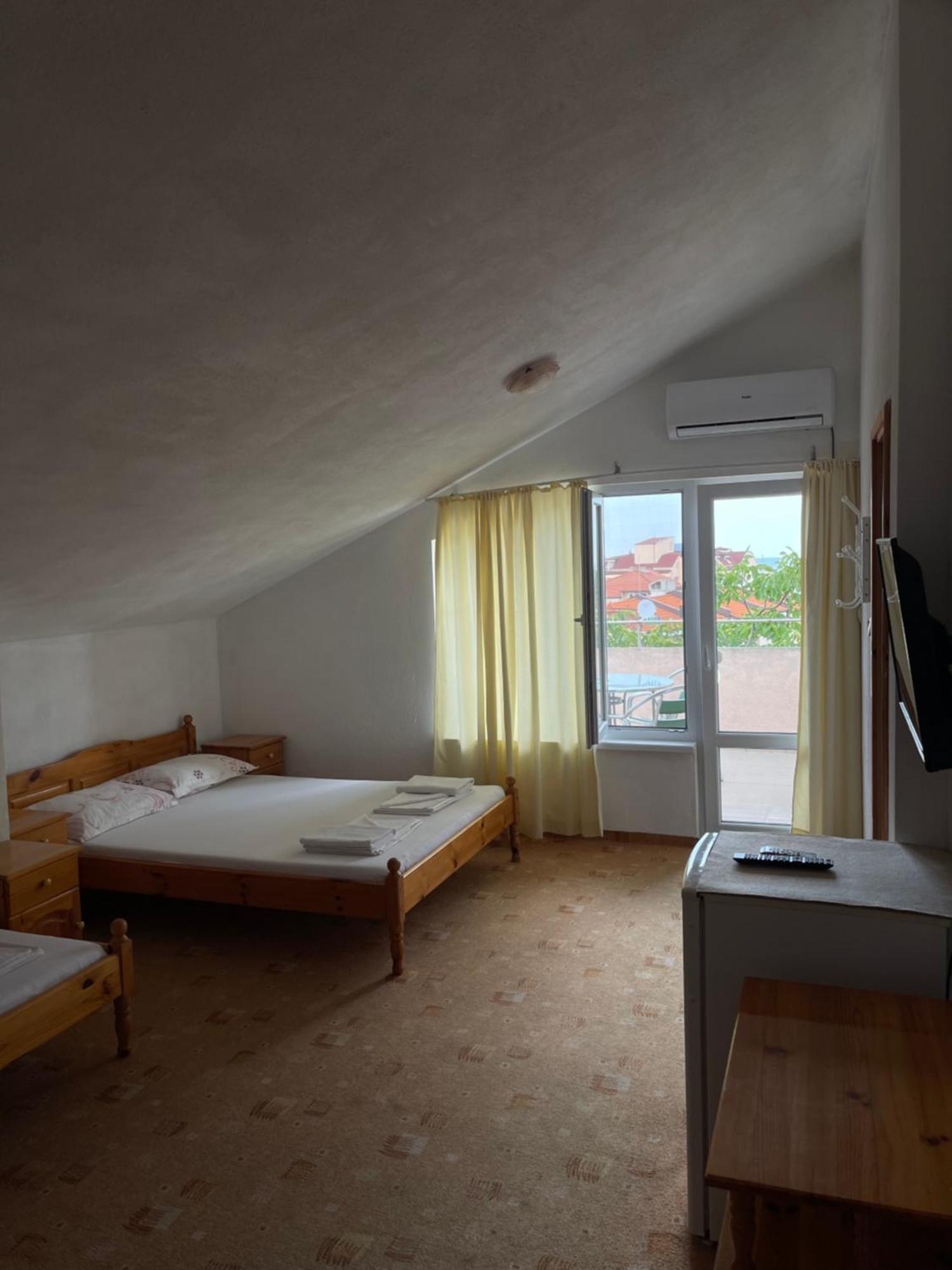 Chervenkov Guest House 체르노모레츠 객실 사진