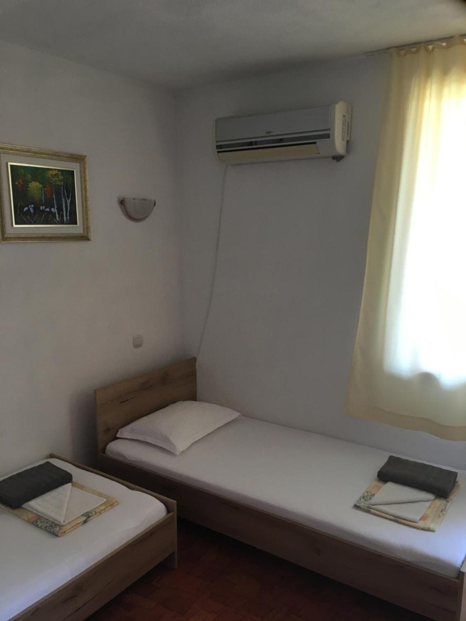 Chervenkov Guest House 체르노모레츠 객실 사진